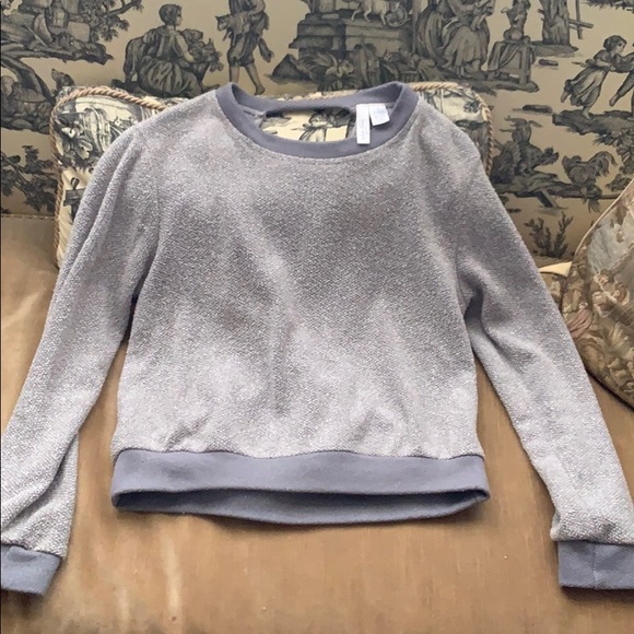 Sweater - Picture 1 of 3